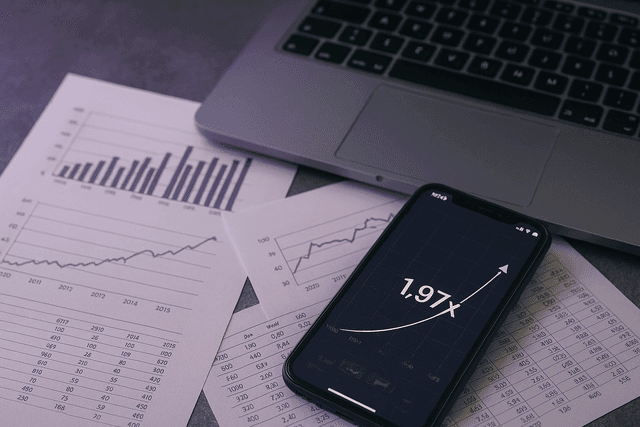 Crash Games by the Numbers: Глобално търсене и тенденции в данните image